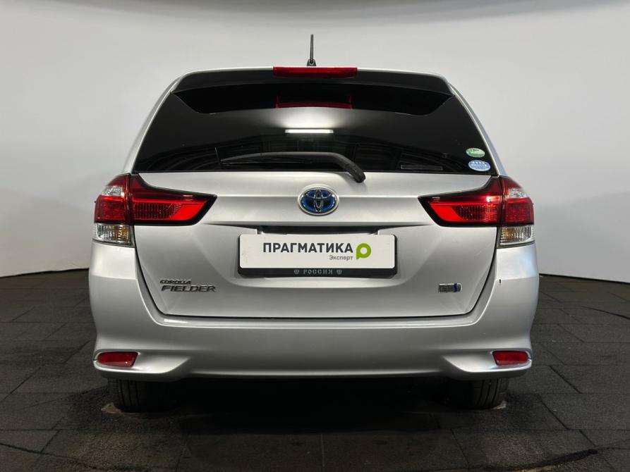 Toyota Corolla XI (E160 E170 E180) Рестайлинг 1 Великий Новгород  - изображение 5