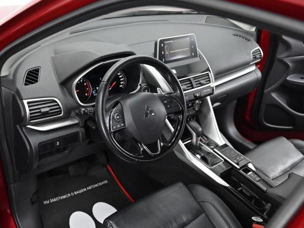 Mitsubishi Eclipse Cross I с пробегом 2018 года, цена 1 799 000 рублей, 121000 км, внедорожник, Автокод Объявления