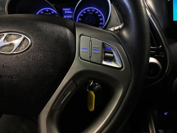 Hyundai ix35 I с пробегом 2012 года, цена 1 130 000 рублей, 196420 км, внедорожник, Автокод Объявления