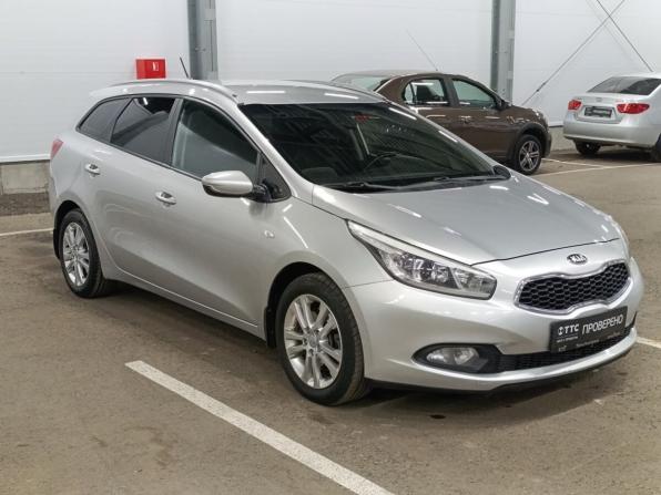 Kia Ceed II с пробегом 2013 года, цена 915 000 рублей, 210515 км, универсал, Автокод Объявления