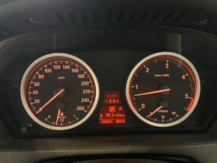 BMW X6 I (E71) Рестайлинг Новосибирск  - изображение 11