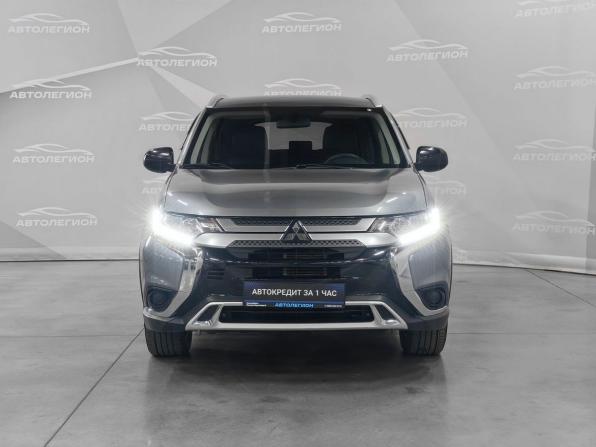 Mitsubishi Outlander III Рестайлинг 3 с пробегом 2019 года, цена 2 200 000 рублей, 174066 км, внедорожник, Автокод Объявления