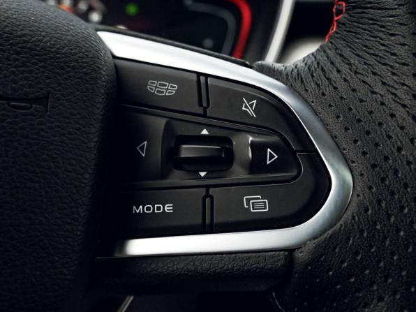 Geely Coolray I с пробегом 2022 года, цена 1 799 000 рублей, 44859 км, внедорожник, Автокод Объявления