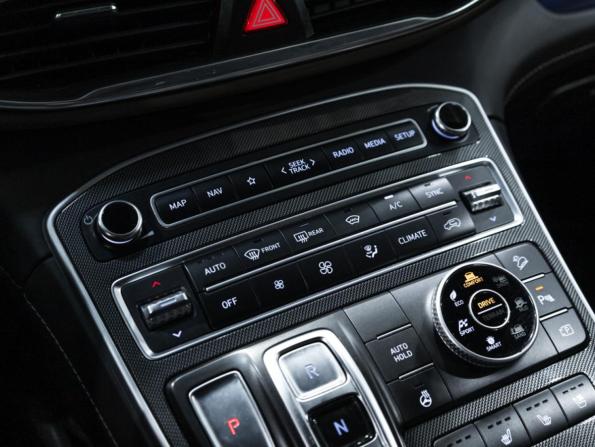 Hyundai Santa Fe IV Рестайлинг с пробегом 2021 года, цена 3 249 700 рублей, 91926 км, внедорожник, Автокод Объявления