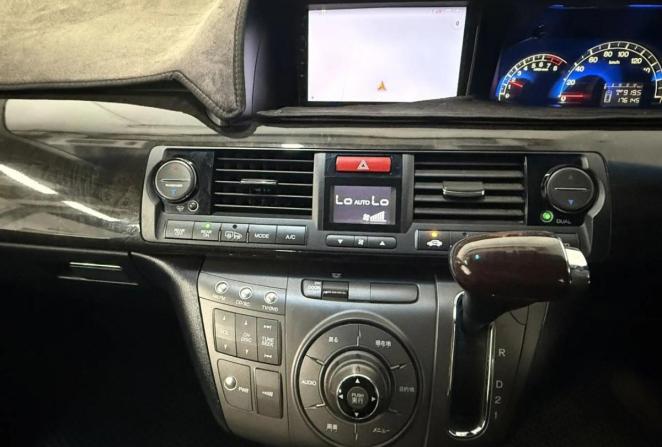 Honda Elysion I с пробегом 2006 года, цена 1 350 000 рублей, 176145 км, минивэн, Автокод Объявления