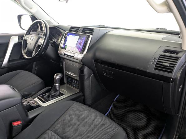 Toyota Land Cruiser Prado 150 Series Рестайлинг 2 с пробегом 2019 года, цена 4 650 000 рублей, 153000 км, внедорожник, Автокод Объявления