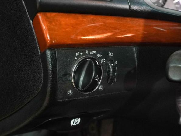 Mercedes-Benz E-Класс III (W211 S211) Рестайлинг с пробегом 2007 года, цена 999 000 рублей, 266739 км, седан, Автокод Объявления