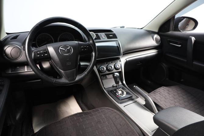 Mazda 6 II (GH) Рестайлинг с пробегом 2011 года, цена 1 349 000 рублей, 92000 км, лифтбек, Автокод Объявления