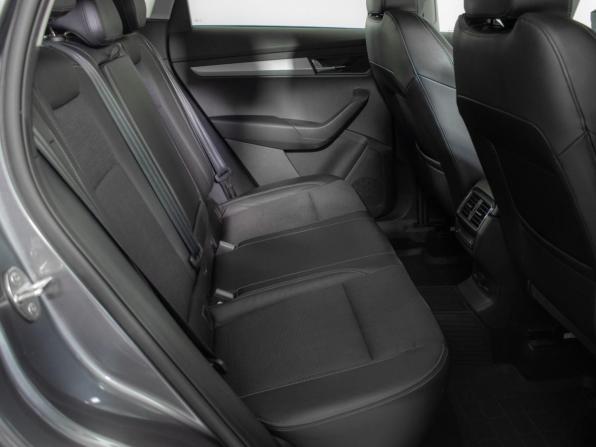 Skoda Karoq I с пробегом 2021 года, цена 2 980 000 рублей, 30853 км, внедорожник, Автокод Объявления