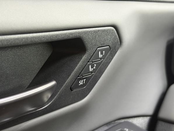 Toyota RAV4 VI (XA60) с пробегом 2026 года, цена 5 900 000 рублей, 22 км, внедорожник, Автокод Объявления