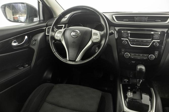 Nissan Qashqai II с пробегом 2017 года, цена 1 439 000 рублей, 200000 км, внедорожник, Автокод Объявления