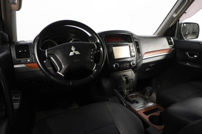 Mitsubishi Pajero IV с пробегом 2008 года, цена 1 899 000 рублей, 197000 км, внедорожник, Автокод Объявления