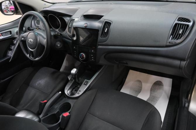Kia Cerato II с пробегом 2009 года, цена 729 000 рублей, 232000 км, седан, Автокод Объявления