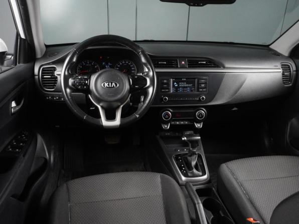 Kia Rio IV Рестайлинг с пробегом 2021 года, цена 1 699 000 рублей, 103735 км, хэтчбек, Автокод Объявления