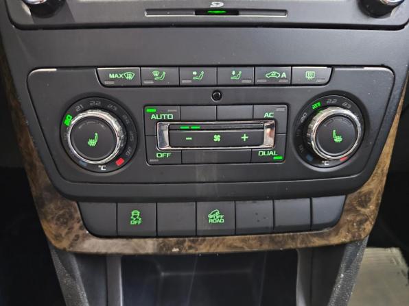 Skoda Yeti I с пробегом 2012 года, цена 539 000 рублей, 398022 км, внедорожник, Автокод Объявления