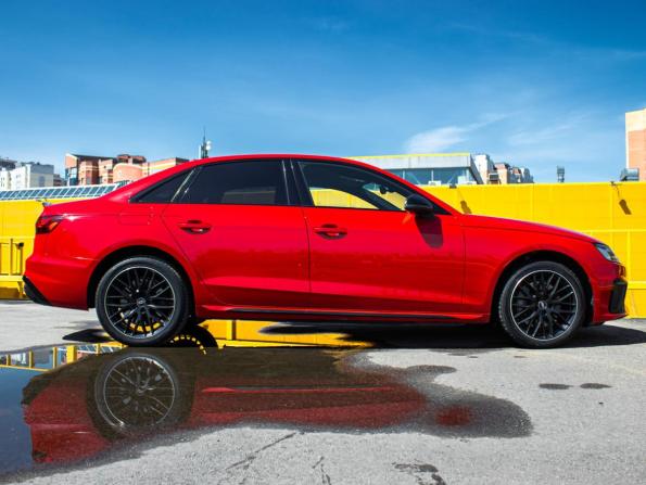 Audi A4 V (B9) Рестайлинг с пробегом 2020 года, цена 3 850 000 рублей, 87000 км, седан, Автокод Объявления