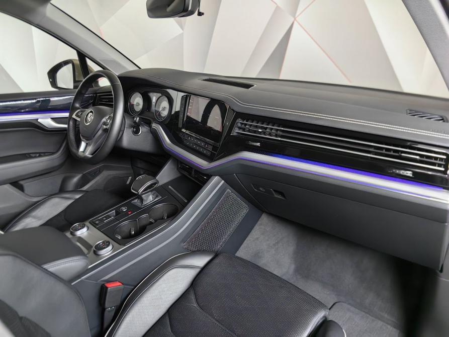 Volkswagen Touareg III Москва  - изображение 13