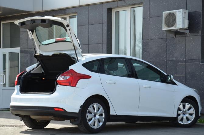 Ford Focus III с пробегом 2013 года, цена 849 900 рублей, 106388 км, хэтчбек, Автокод Объявления