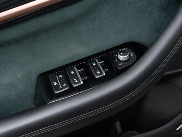 Geely Monjaro I с пробегом 2023 года, цена 3 265 000 рублей, 75865 км, внедорожник, Автокод Объявления