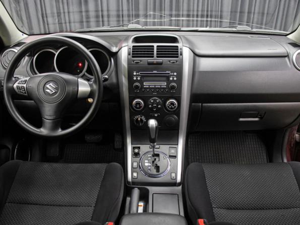 Suzuki Grand Vitara II с пробегом 2005 года, цена 649 000 рублей, 301833 км, внедорожник, Автокод Объявления