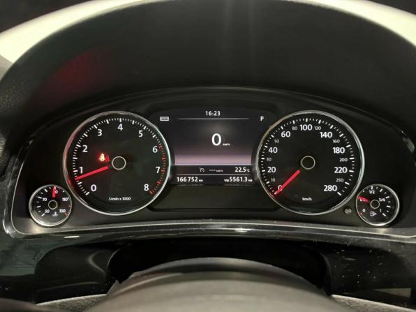 Volkswagen Touareg II Рестайлинг с пробегом 2014 года, цена 2 595 000 рублей, 166407 км, внедорожник, Автокод Объявления