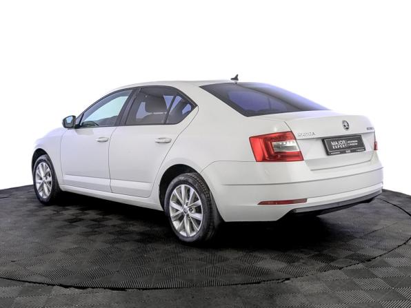 Skoda Octavia III (A7) Рестайлинг с пробегом 2019 года, цена 1 300 000 рублей, 163479 км, лифтбек, Автокод Объявления
