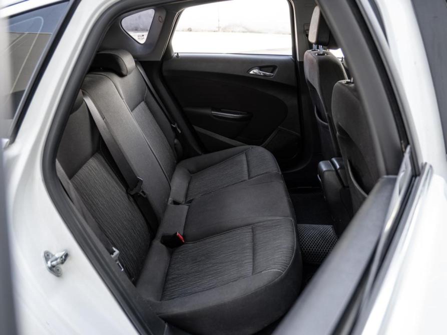 Opel Astra J Краснодар  - изображение 7