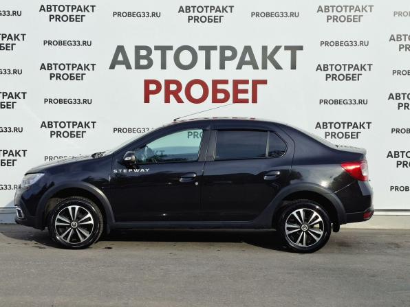 Renault Logan II Рестайлинг с пробегом 2019 года, цена 945 000 рублей, 165000 км, седан, Автокод Объявления