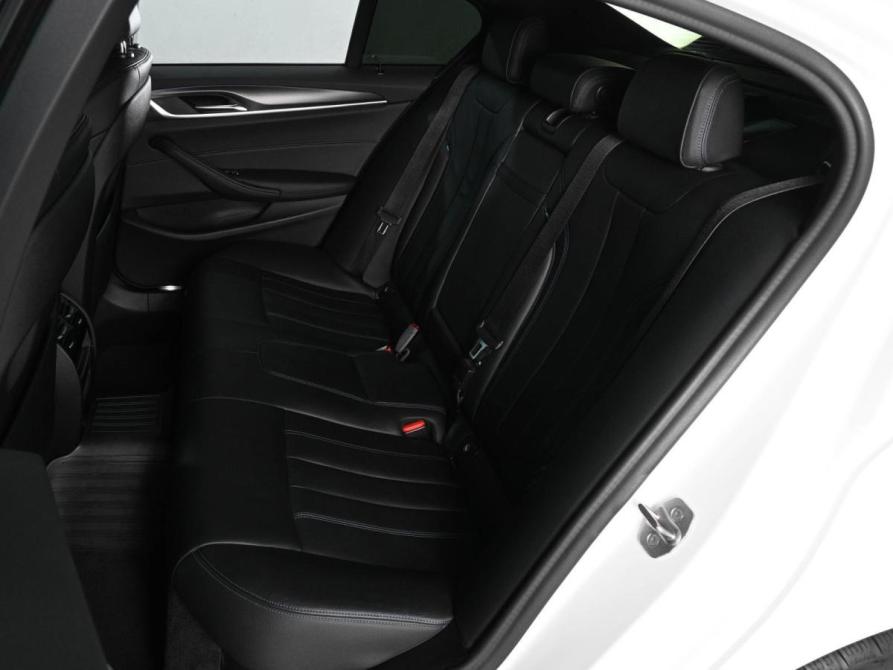 BMW 5 серии VII (G30/G31/G38) Рестайлинг Ростов-на-Дону  - изображение 9