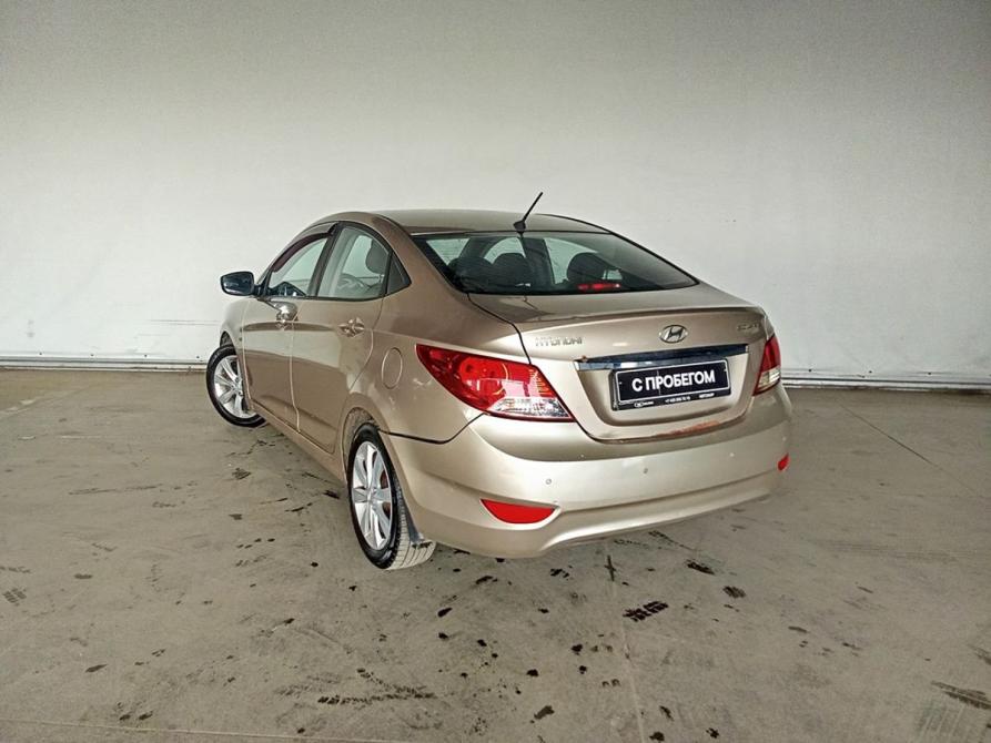 Hyundai Solaris I Москва  - изображение 4