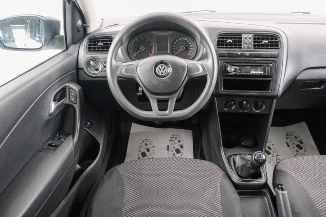 Volkswagen Polo V Рестайлинг с пробегом 2018 года, цена 769 000 рублей, 301868 км, седан, Автокод Объявления