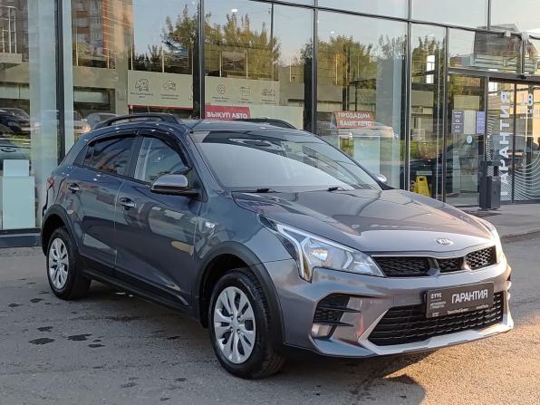 Kia Rio IV Рестайлинг с пробегом 2021 года, цена 1 612 000 рублей, 110882 км, хэтчбек, Автокод Объявления