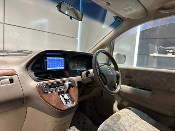 Honda Odyssey II Рестайлинг с пробегом 2003 года, цена 450 000 рублей, 320000 км, компактвэн, Автокод Объявления