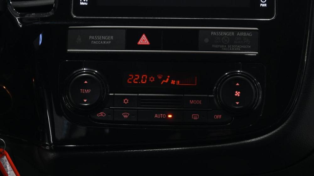 Mitsubishi Outlander III Рестайлинг 3 Уфа  - изображение 8