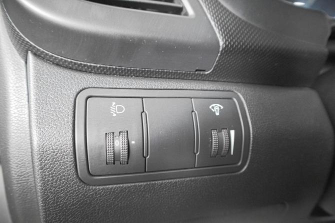 Hyundai Solaris I с пробегом 2011 года, цена 879 000 рублей, 133000 км, хэтчбек, Автокод Объявления