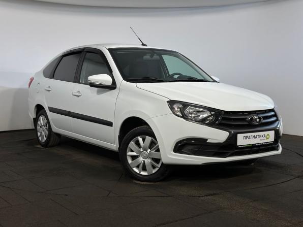 Lada (ВАЗ) Granta I Рестайлинг с пробегом 2023 года, цена 849 900 рублей, 40451 км, лифтбек, Автокод Объявления