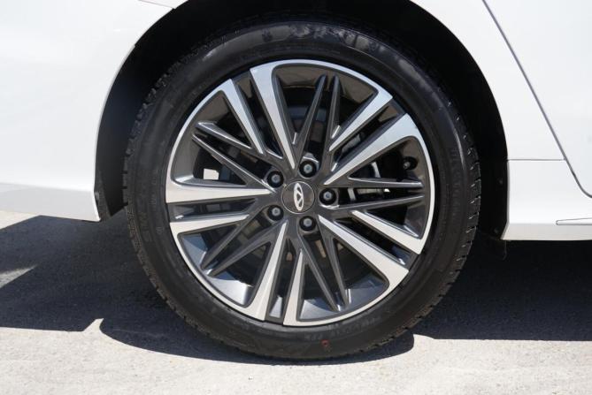 Chery Arrizo 8 с пробегом 2024 года, цена 2 255 000 рублей, 38350 км, седан, Автокод Объявления