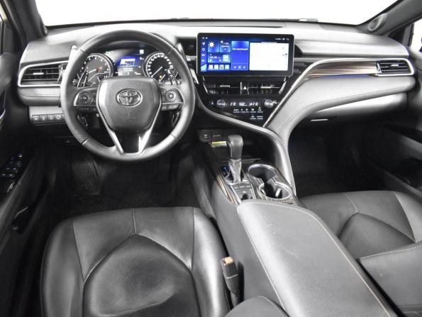 Toyota Camry VIII (XV70) Рестайлинг с пробегом 2021 года, цена 3 230 100 рублей, 69106 км, седан, Автокод Объявления