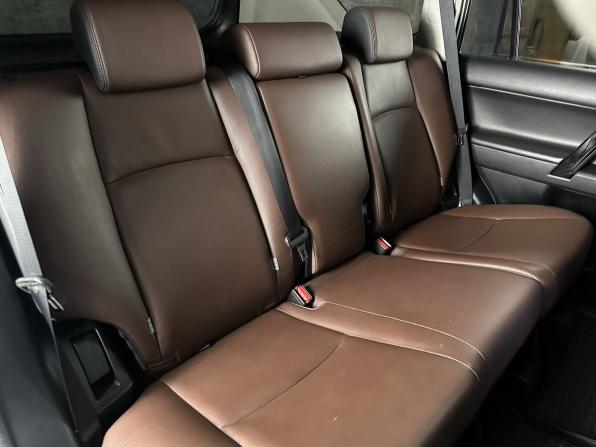 Toyota Land Cruiser Prado 150 Series Рестайлинг 2 с пробегом 2017 года, цена 3 999 000 рублей, 258184 км, внедорожник, Автокод Объявления