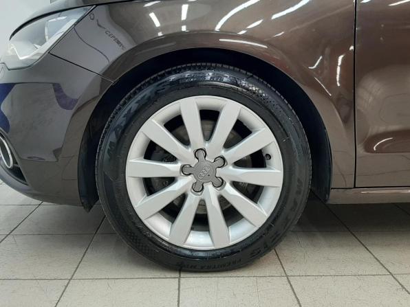 Audi A1 I (8X) с пробегом 2013 года, цена 990 000 рублей, 177829 км, хэтчбек, Автокод Объявления