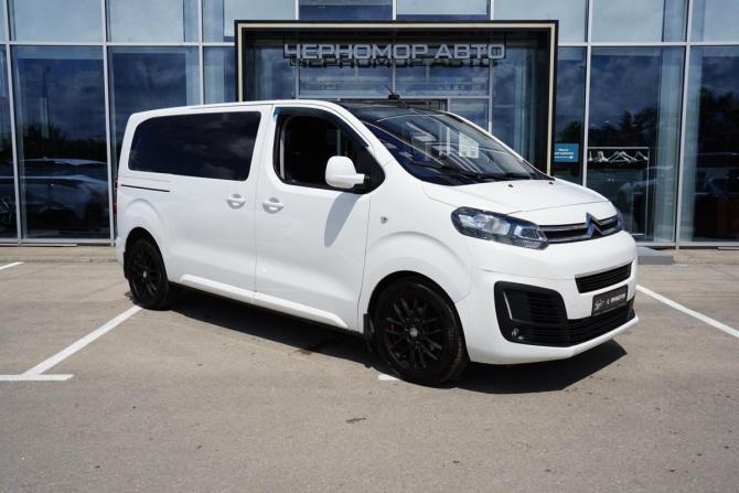 Citroen SpaceTourer I с пробегом 2017 года, цена 2 397 000 рублей, 112000 км, минивэн, Автокод Объявления