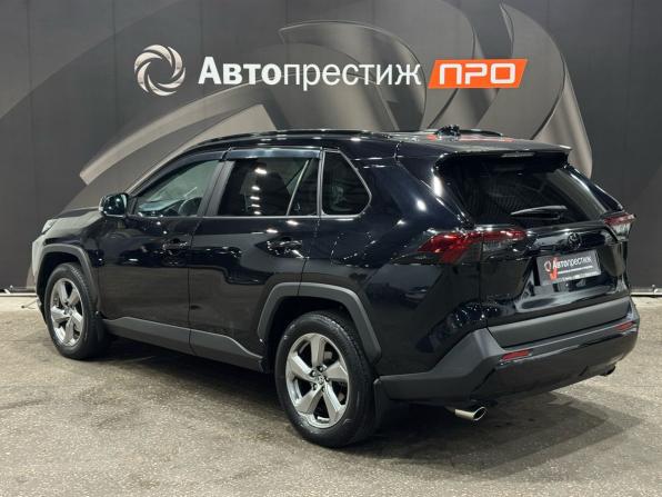 Toyota RAV4 V (XA50) с пробегом 2021 года, цена 3 480 000 рублей, 82810 км, внедорожник, Автокод Объявления