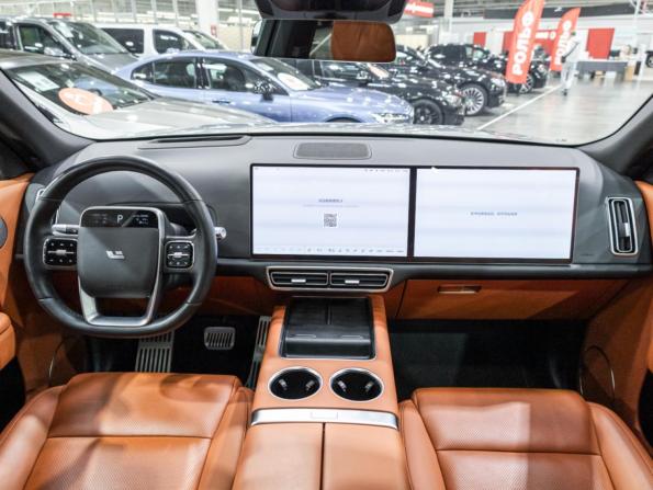 Li Auto (Lixiang) L9 I с пробегом 2023 года, цена 6 189 700 рублей, 67000 км, внедорожник, Автокод Объявления