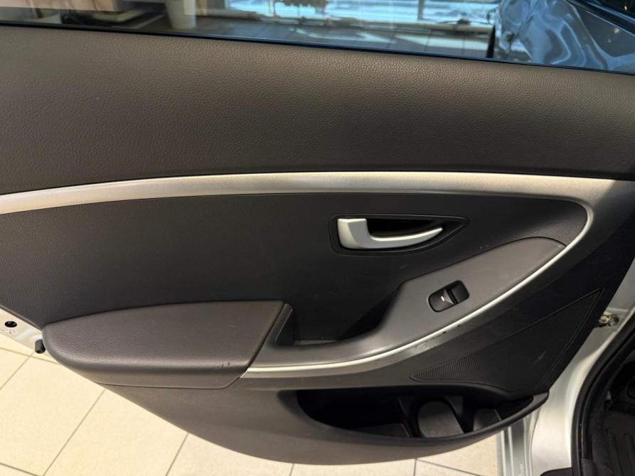 Hyundai i30 II Волгоград  - изображение 15