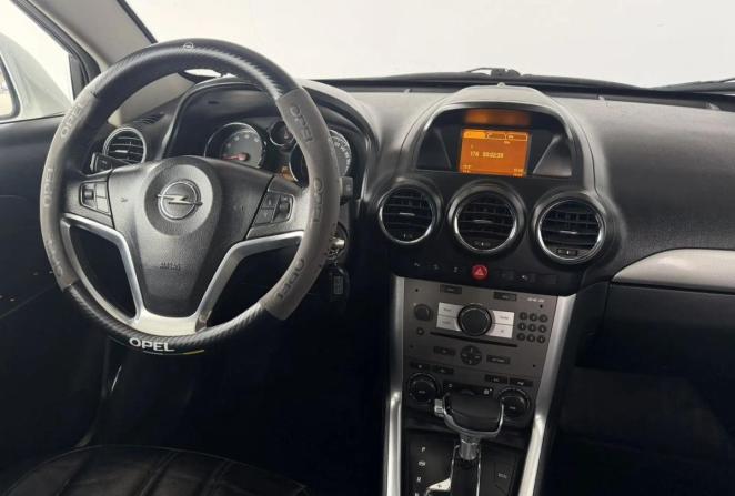 Opel Antara I Рестайлинг с пробегом 2014 года, цена 909 000 рублей, 171096 км, внедорожник, Автокод Объявления
