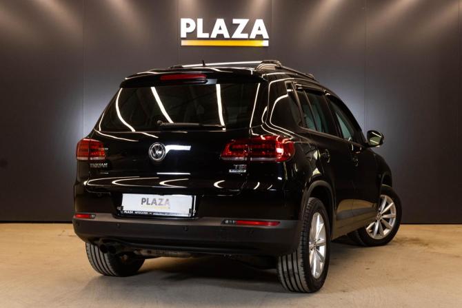 Volkswagen Tiguan I Рестайлинг с пробегом 2015 года, цена 1 299 000 рублей, 177806 км, внедорожник, Автокод Объявления