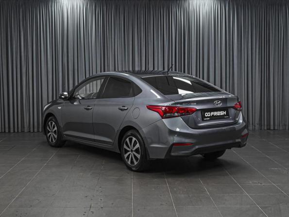 Hyundai Solaris II с пробегом 2018 года, цена 1 329 000 рублей, 167545 км, седан, Автокод Объявления