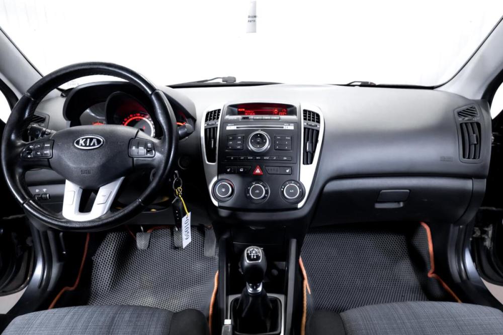 Kia Ceed I Рестайлинг Тюмень  - изображение 13