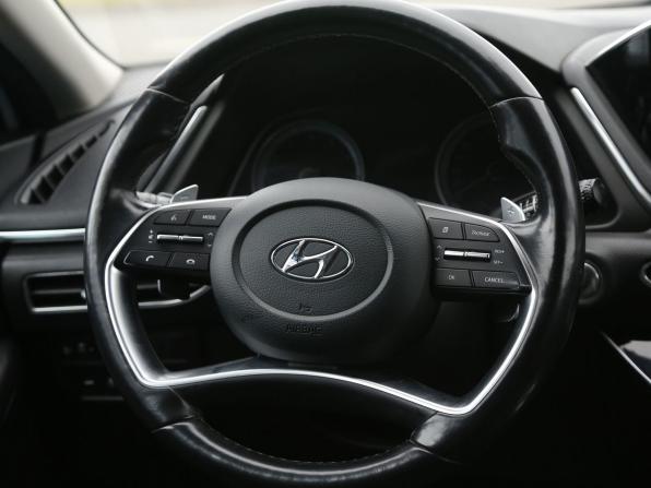 Hyundai Sonata VIII (DN8) с пробегом 2021 года, цена 2 359 000 рублей, 61000 км, седан, Автокод Объявления