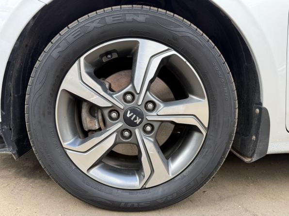 Kia Cerato IV с пробегом 2019 года, цена 1 840 000 рублей, 74901 км, седан, Автокод Объявления